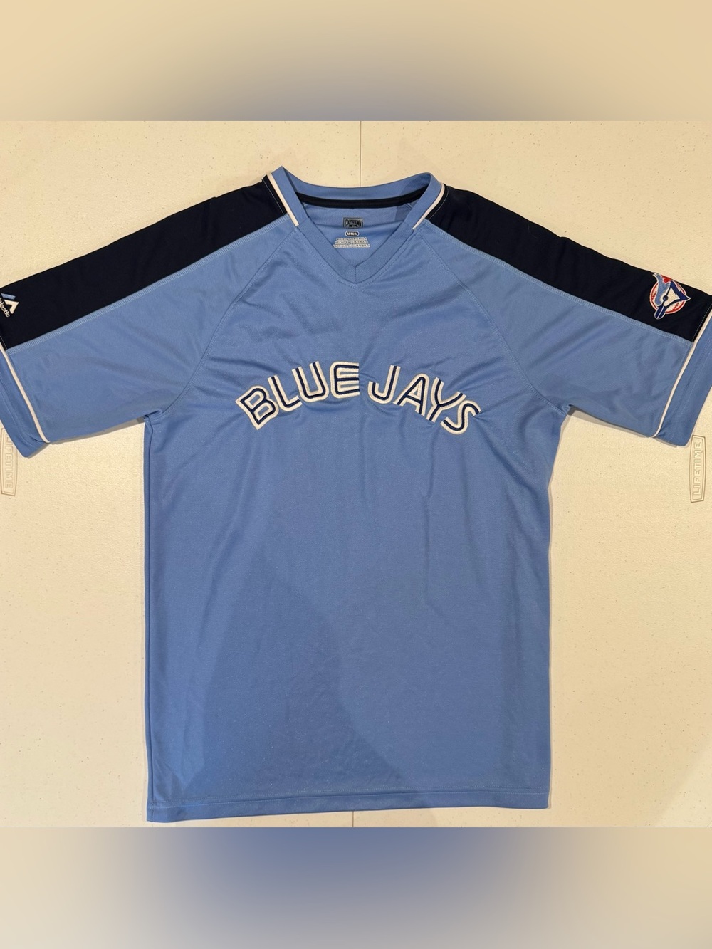 Majestic Cooperstown Toronto Blue Jays MLB Baseball Jersey size medium